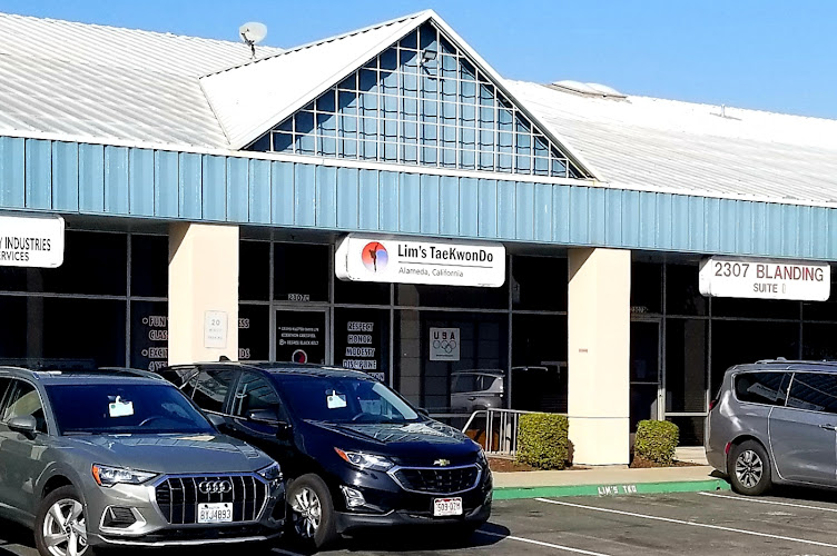 Lim’s TaeKwonDo Academy