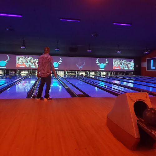 Bowlero Alameda