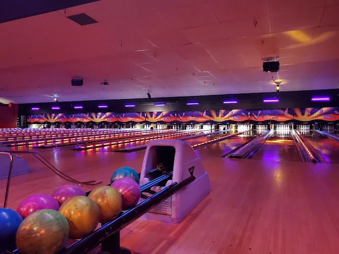 AMF Boulevard Lanes – CA