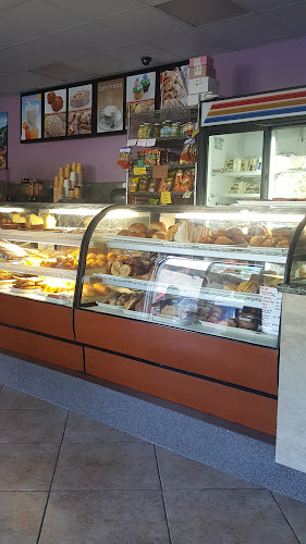 Susy’s Bakery and Deli