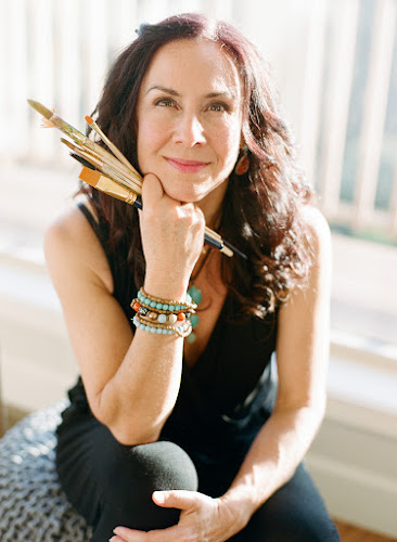 Angela Luna Holistic Art Therapist & Trauma Specialist