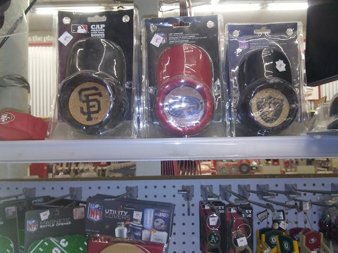 Oliver’s Hardware