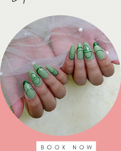 Spa Nails & Hair
