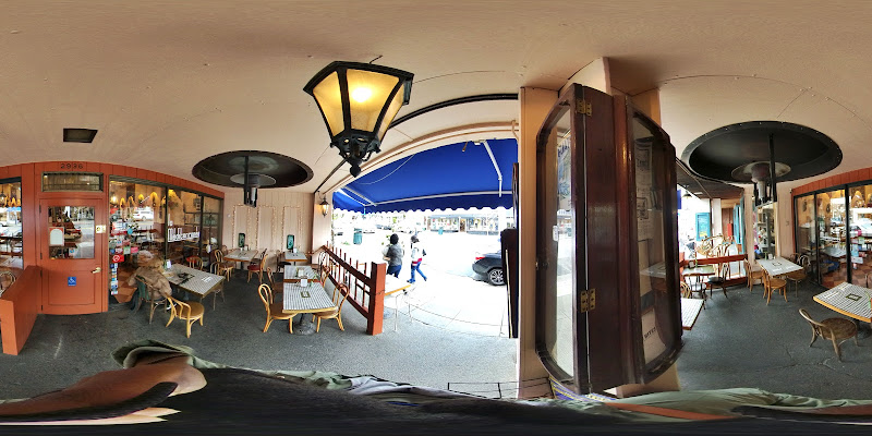 La Mediterranee