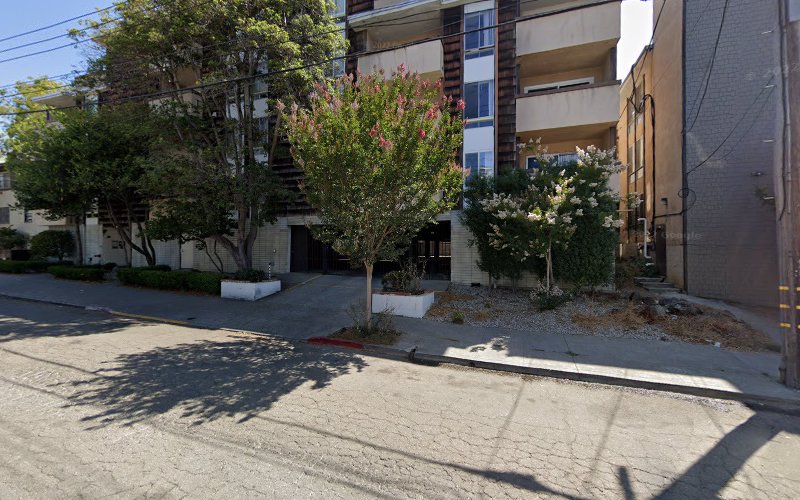 Warring Street Apartments